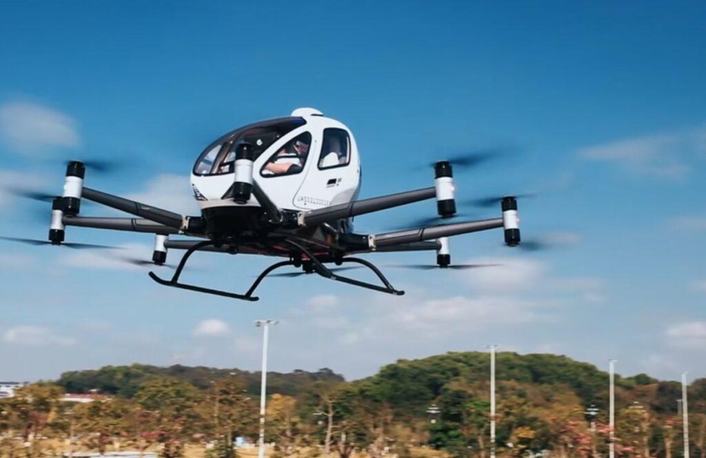 नाडा अटो शोमा उड्ने कार राखिने