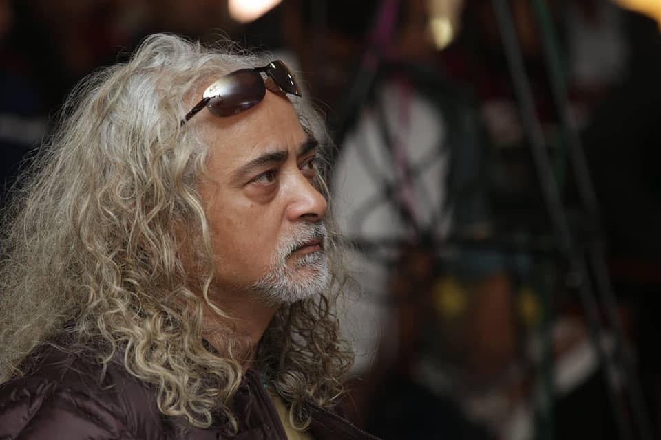 बडो अमूर्त कथा छ यो